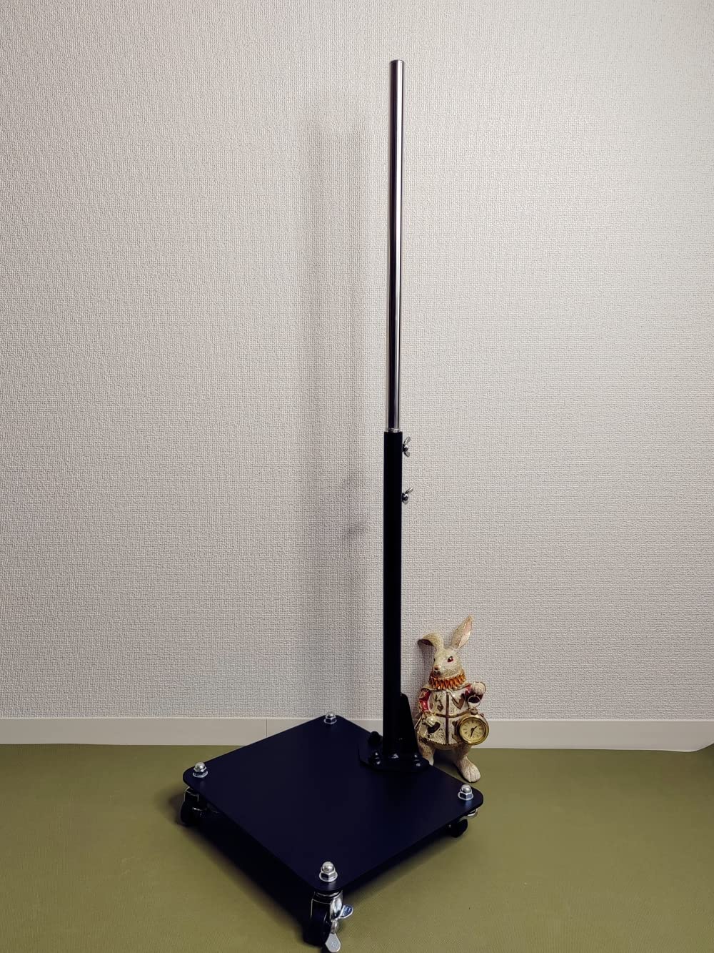 Amazon | 「ホワイトラビット」ドールスタンド 日本製70cm~170cmまで